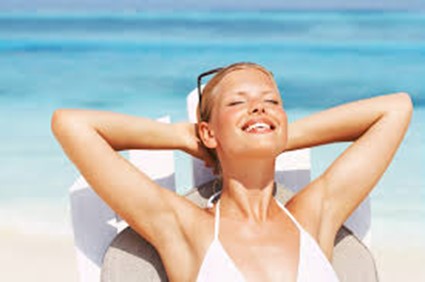 To Sunbathe or Not To Sunbathe: The Pros and Cons for Psoriasis Patients